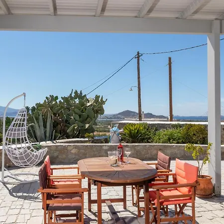 The Stone House Naxos 팜스테이 *