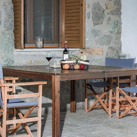 The Stone House Naxos 팜스테이